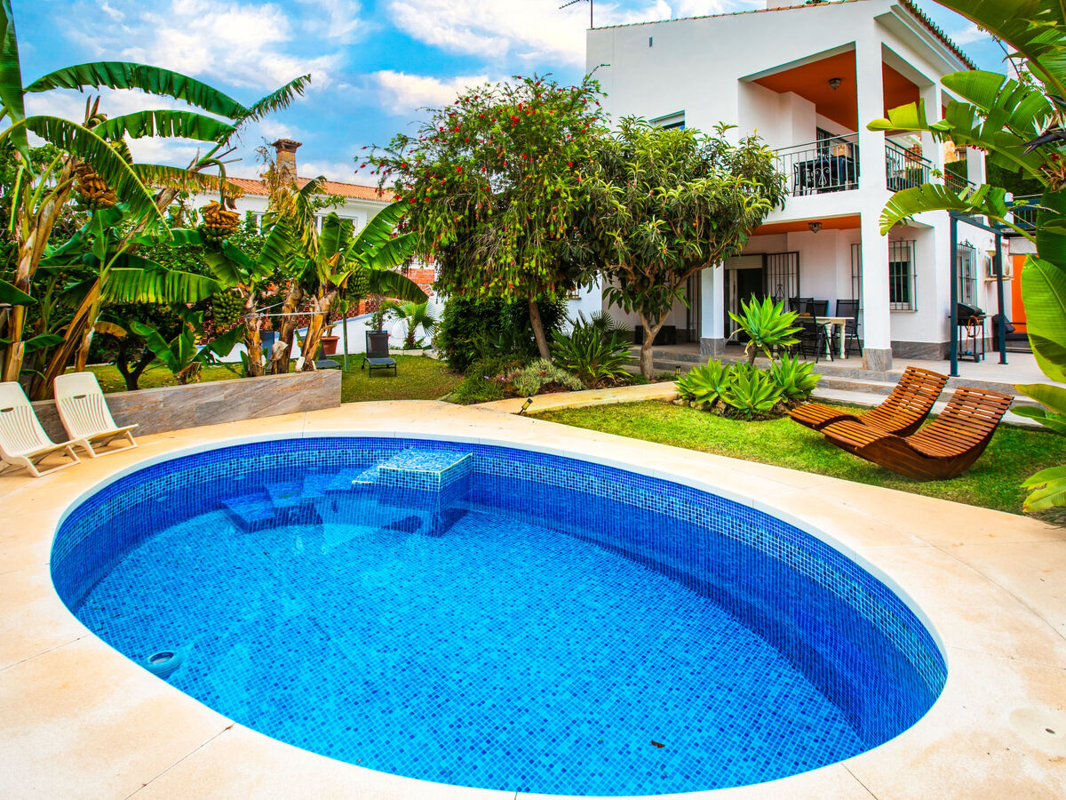 Villa Delfines - 5 chambres, piscine à Benajarafe - Photo 1