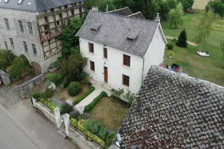 Maison Gimnée : 8 personnes, jardin et jeux : photo 7