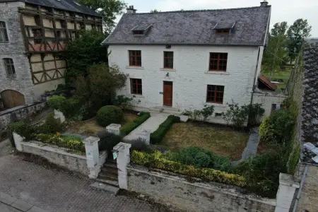 Maison Gimnée : 8 personnes, jardin et jeux : photo 8