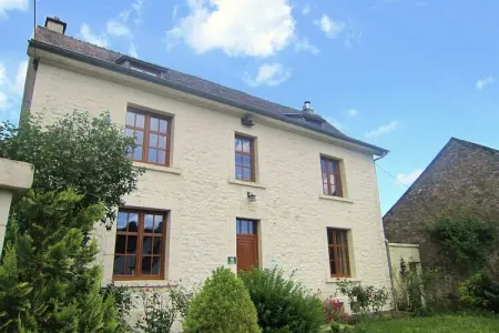 Maison Gimnée : 8 personnes, jardin et jeux : photo 16