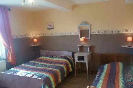 Maison Gimnée : 8 personnes, jardin et jeux : photo 24