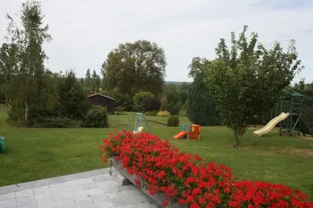 Maison Gimnée : 8 personnes, jardin et jeux : photo 31