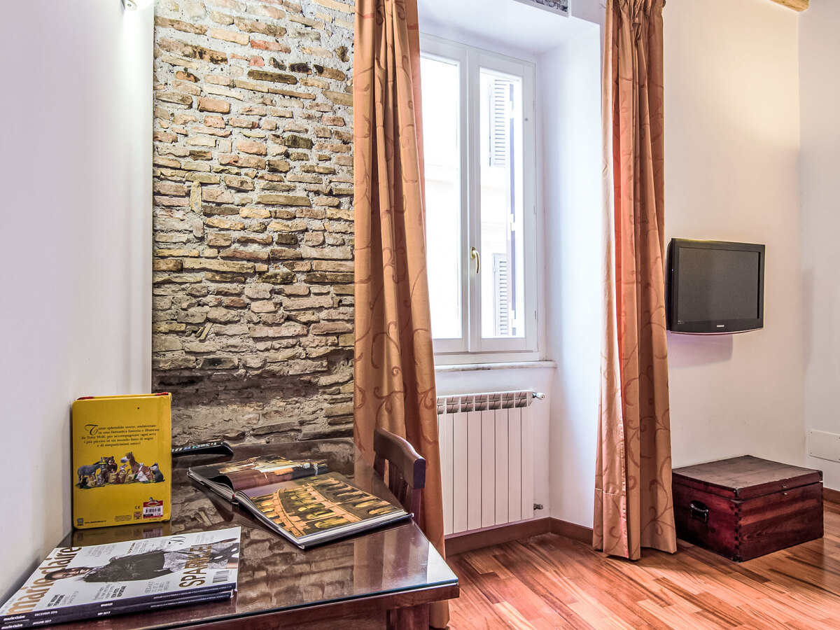 Appartement Domus Fori – vue Colisée, Rome - Photo 9