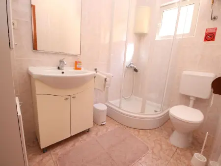 Maison Anderson à Prigradica, vue sur la mer et terrasse de 30 m² : photo 17