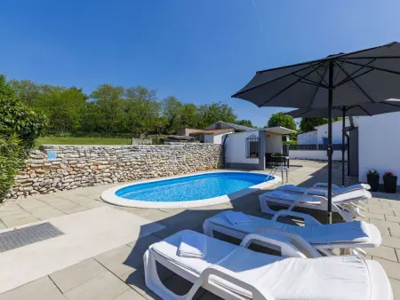 Maison Prenc à Pazin avec piscine privée : photo 6