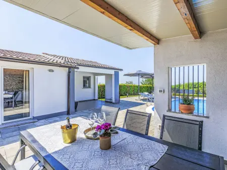 Maison Prenc à Pazin avec piscine privée : photo 9