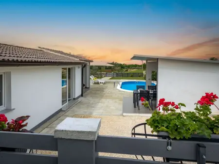 Maison Prenc à Pazin avec piscine privée : photo 34