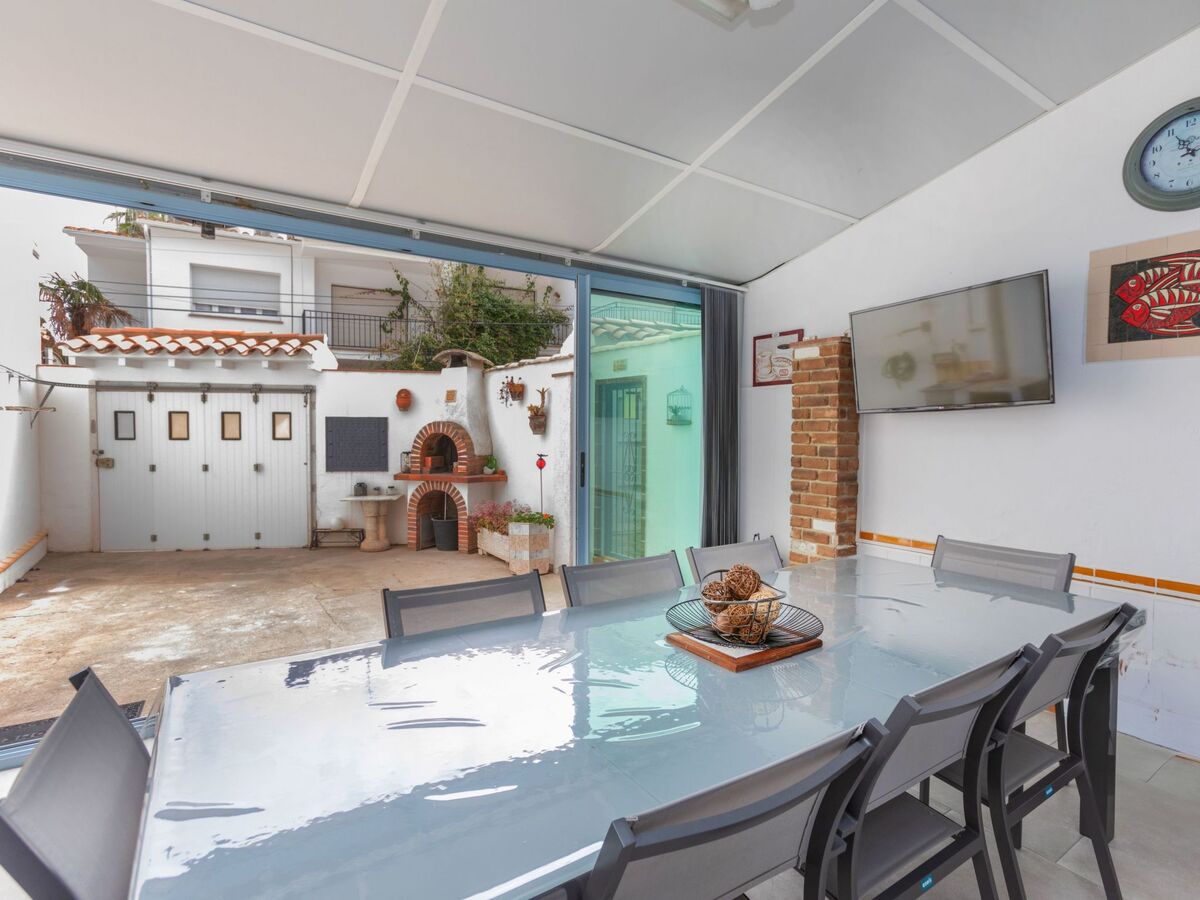 Maison Isis à 200 m de la plage, L'Escala - Photo 1