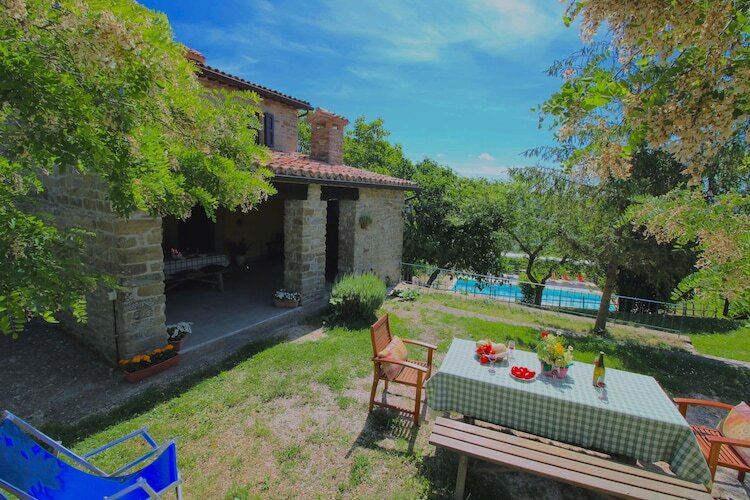 Seriola, gîte de ferme aux Marches avec piscine - Photo 3