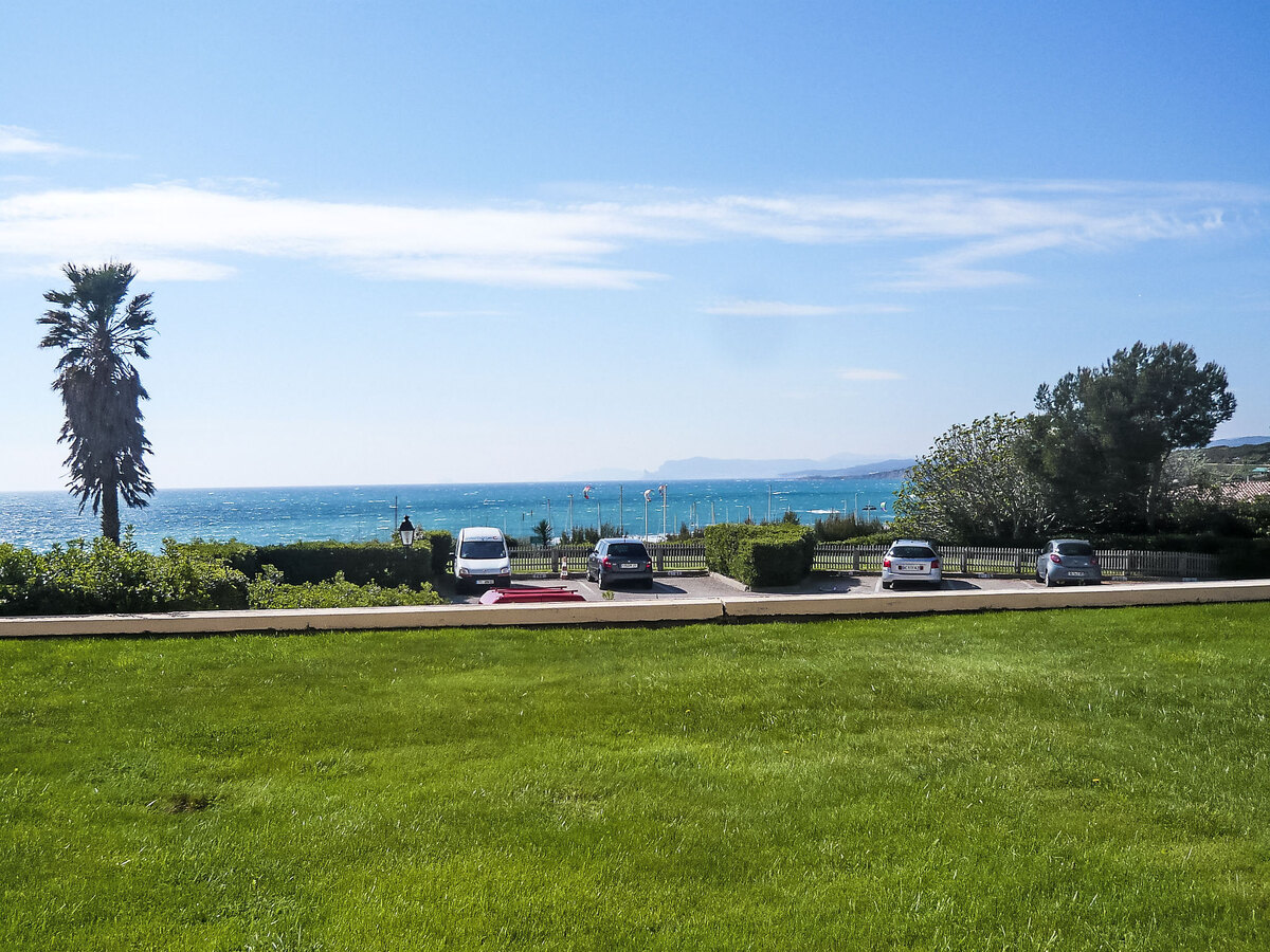 Appartement Le Grand Large, vue mer et piscine à Six-Fours - Photo 4
