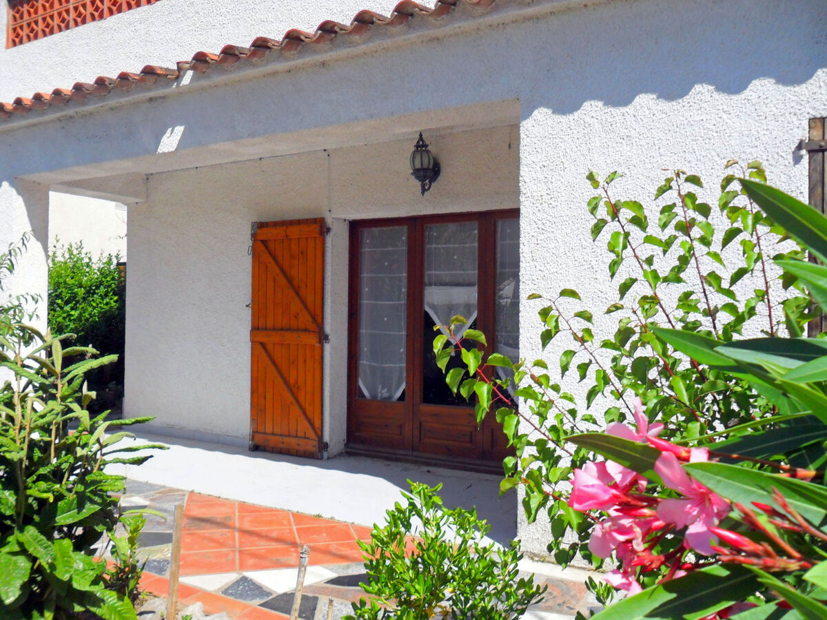 Maison Josiane à L'Escala, 1,1 km de la plage - Photo 1