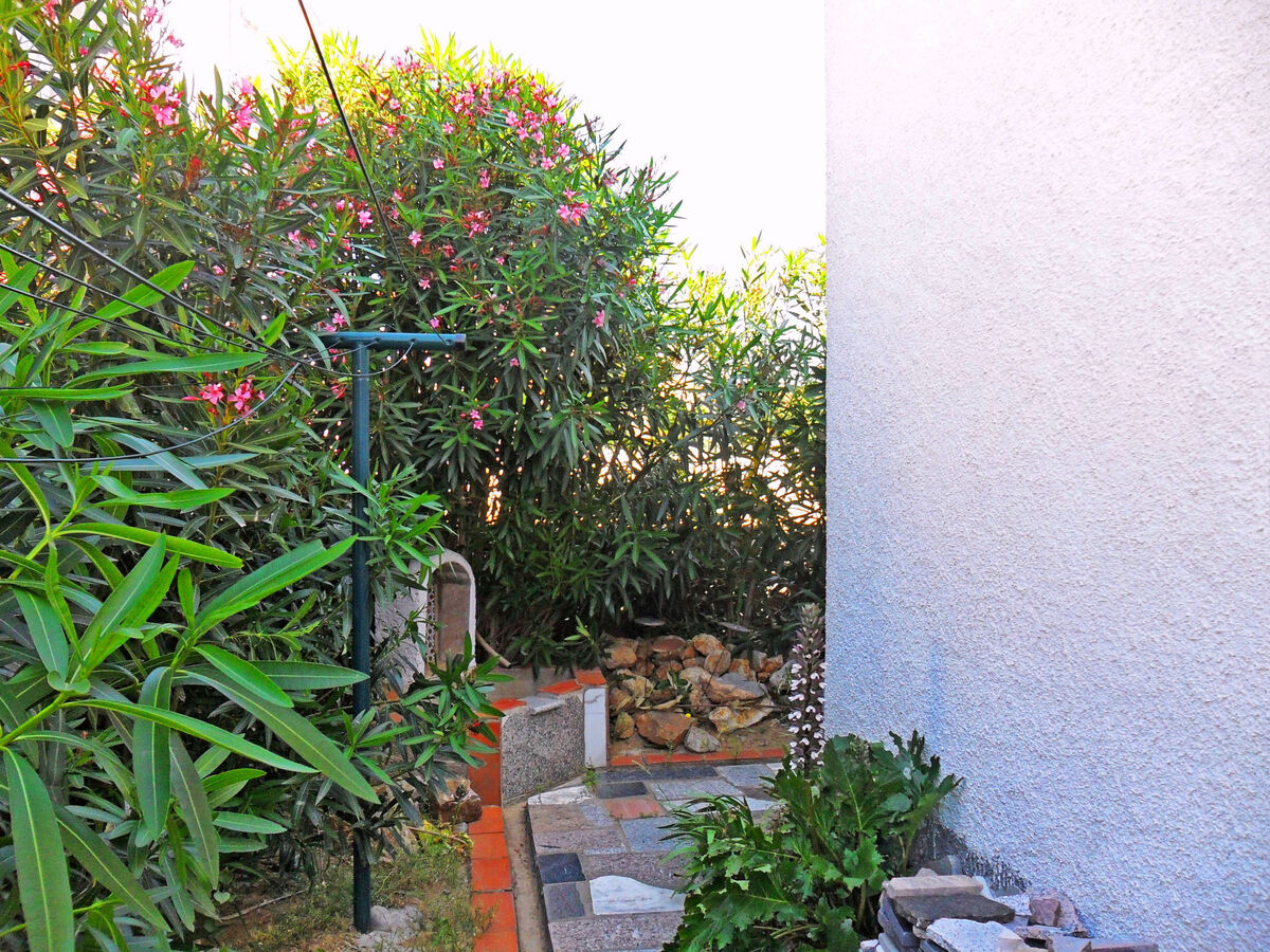 Maison Josiane à L'Escala, 1,1 km de la plage - Photo 5