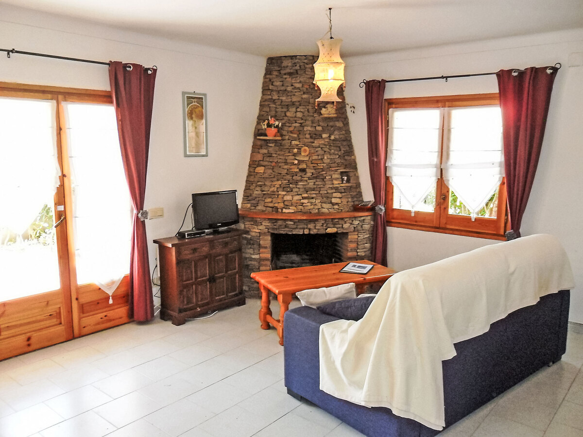 Maison Josiane à L'Escala, 1,1 km de la plage - Photo 6