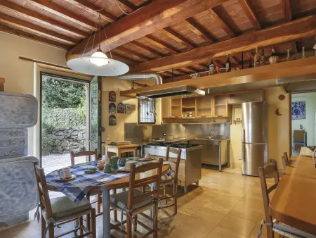 Maestraccio, gîte 9 pers. avec piscine à Buti : photo 11
