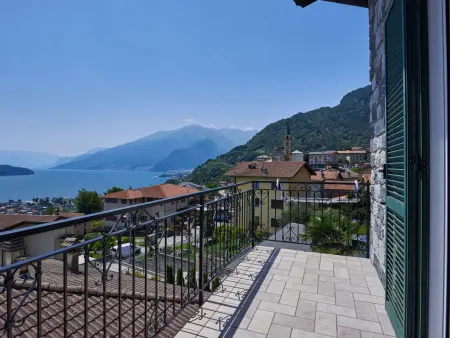 Appartement Aurora 80 m² à Domaso, vue sur le lac : photo 3