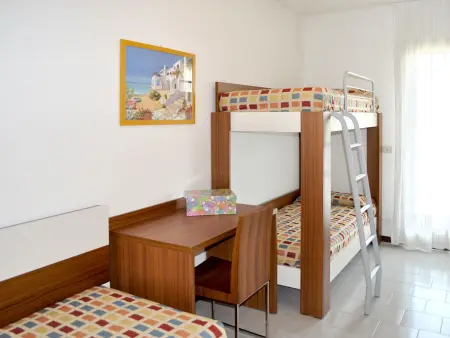 Maison 3 niveaux avec piscine, Villaggio dei Fiori - Photo 9