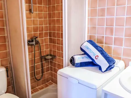 Castel Haussmann, Appartement 4 personnes à Cavalaire - Photo 15