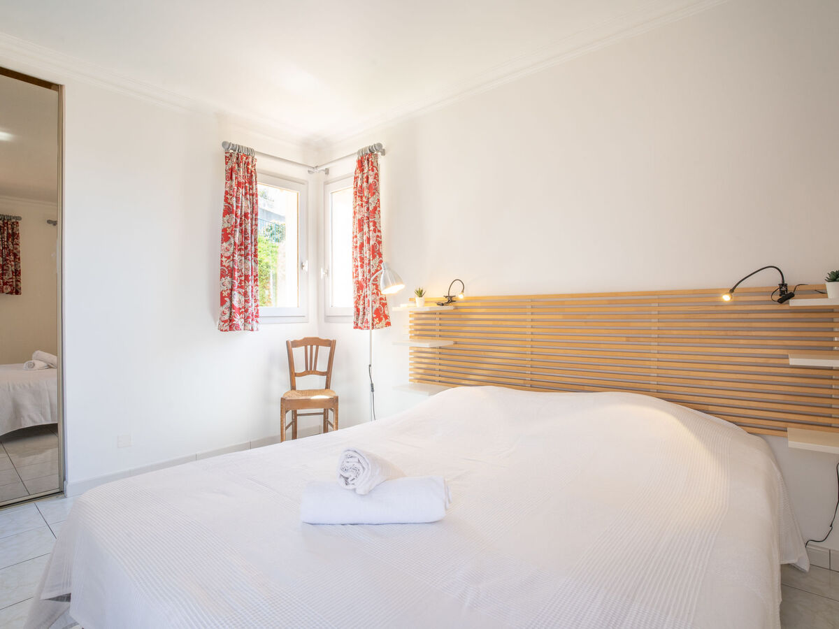 Maison Les Cèdres – vue mer, piscine privée, Saint-Cyr - Photo 15