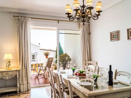 Maison à Mijas Costa pour 7 personnes, avec accès à une piscine : photo 3