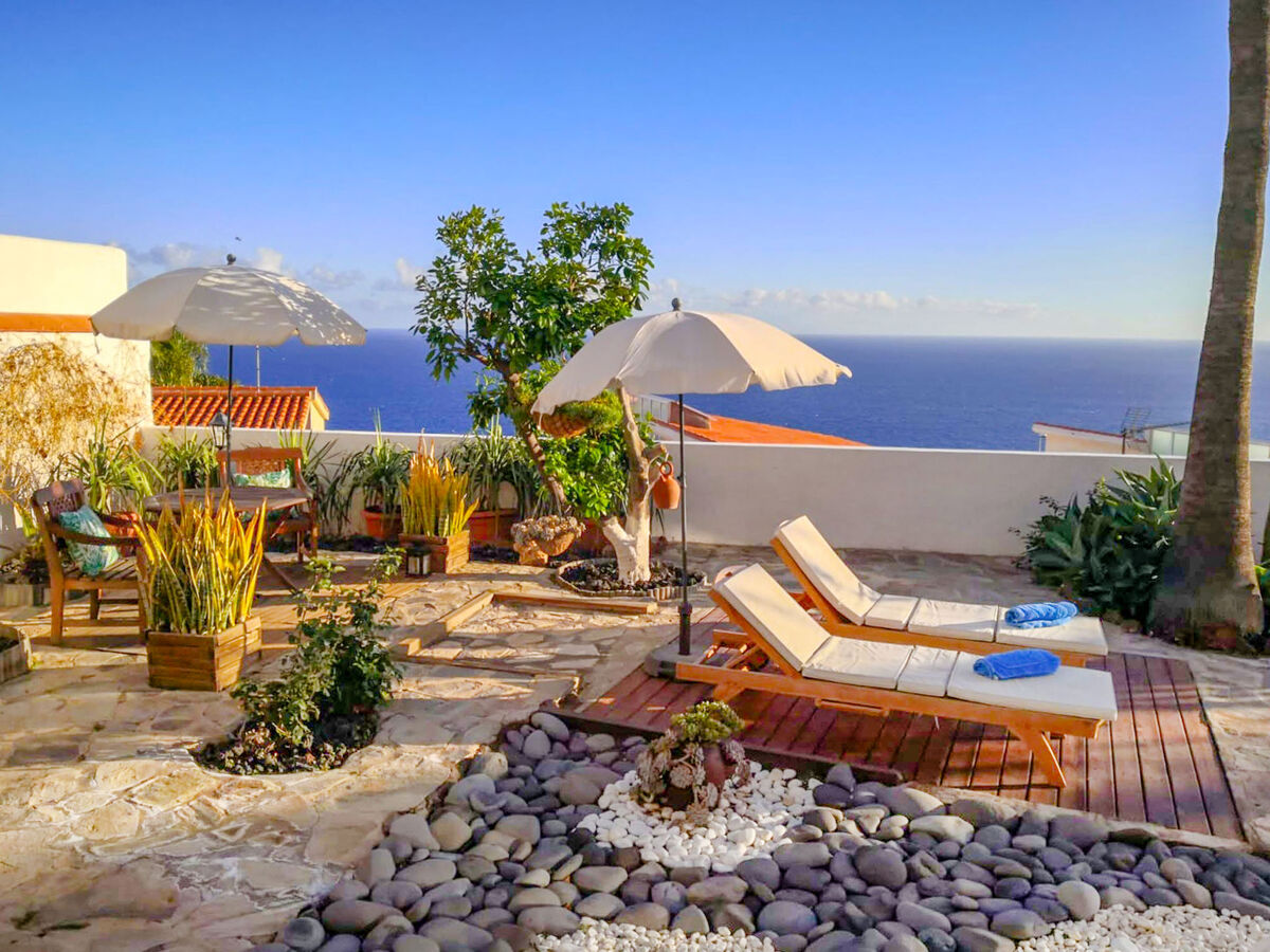 Appartement 2 pièces Radazul avec vue mer et piscine - Photo 2