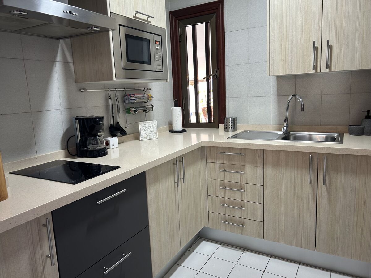 Appartement 2 pièces Radazul avec vue mer et piscine - Photo 4