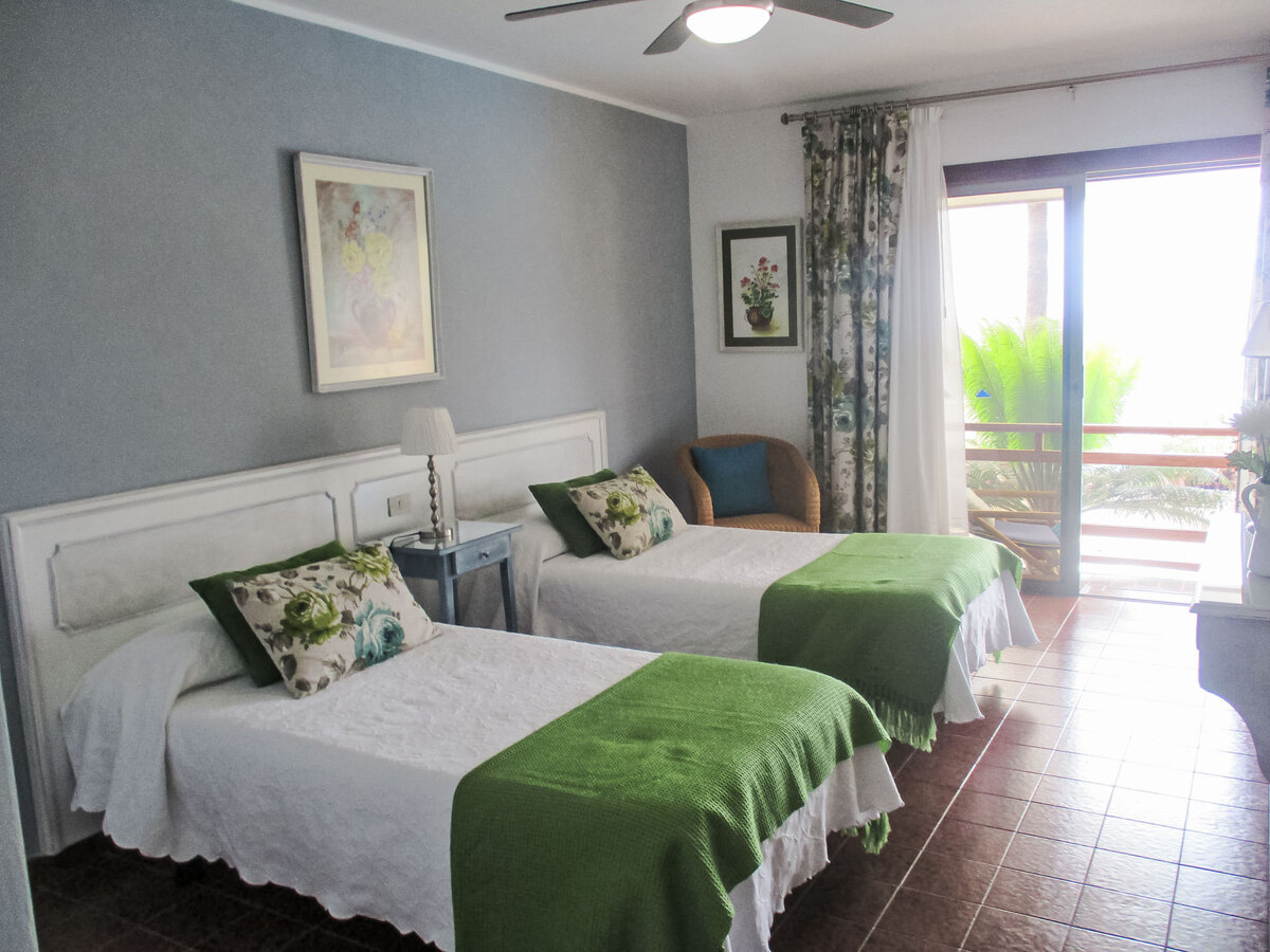 Appartement 2 pièces Radazul avec vue mer et piscine - Photo 18