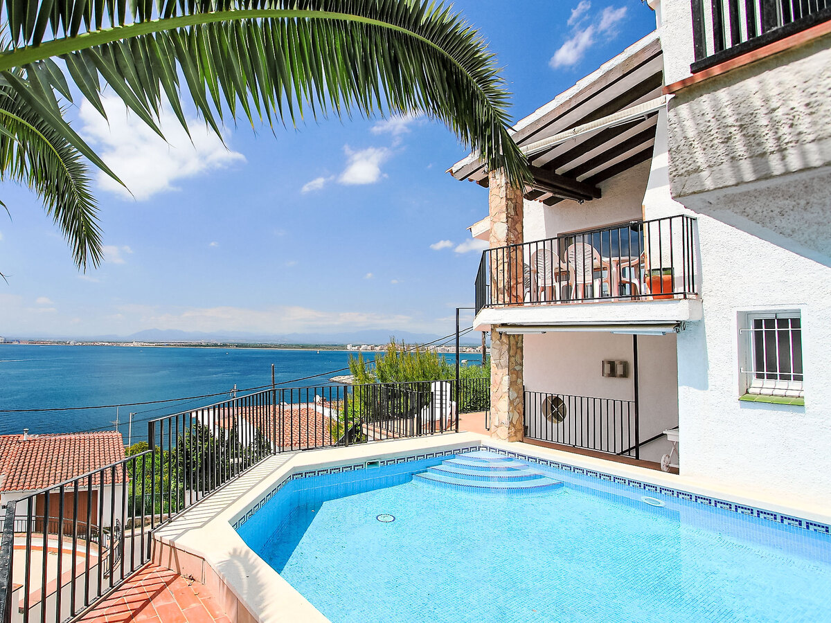 Joan Sarda, maison 4 chambres à 300 m de la mer - Photo 1