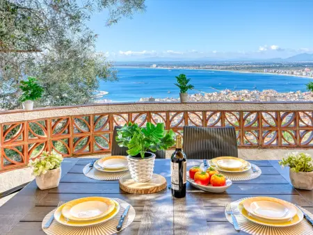 Villa Cecilia, location de caractère avec vue panoramique sur la baie de Roses - Photo 18
