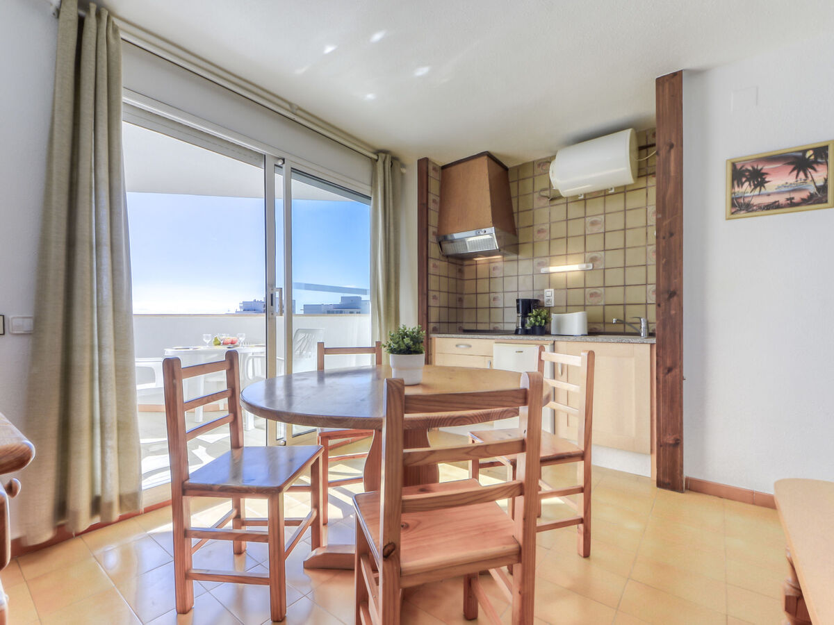 Appartement Ahinoa à Roses, balcon vue mer et montagnes - Photo 9