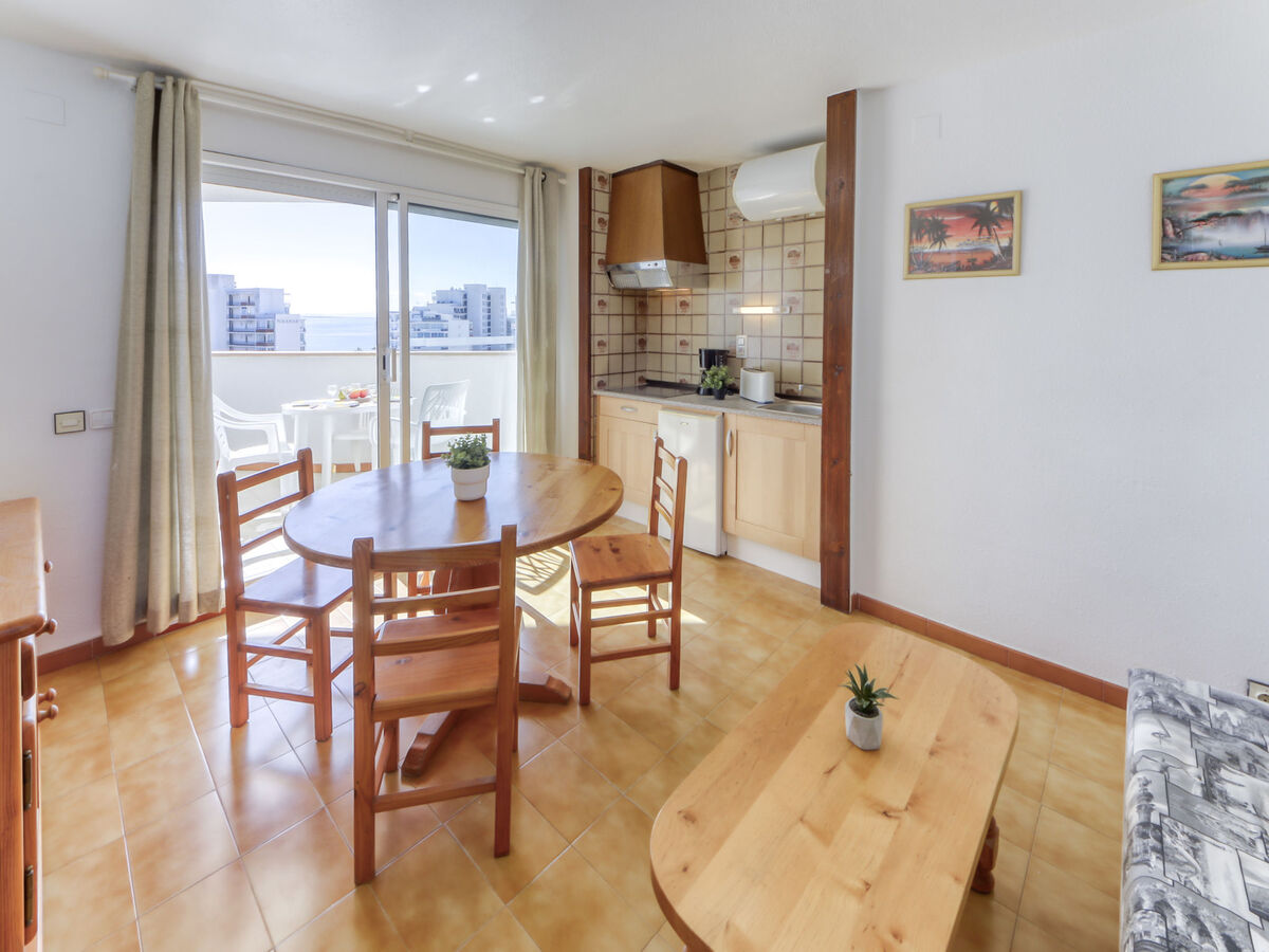 Appartement Ahinoa à Roses, balcon vue mer et montagnes - Photo 10