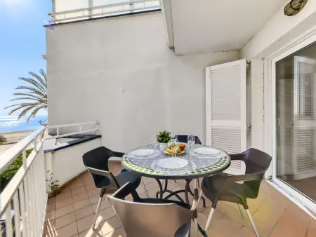 Appartement 2 chambres à 20 m de la plage, Roses