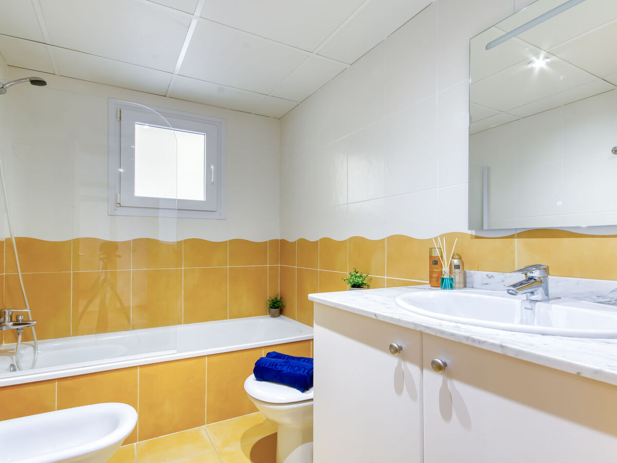 Appartement Sun Village I, résidence avec piscine à Palau Savardera - Photo 27