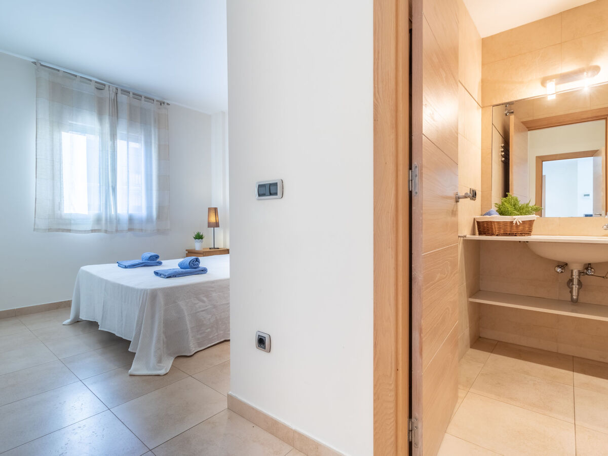 Appartement Del Port, vue canal à Empuriabrava - Photo 14