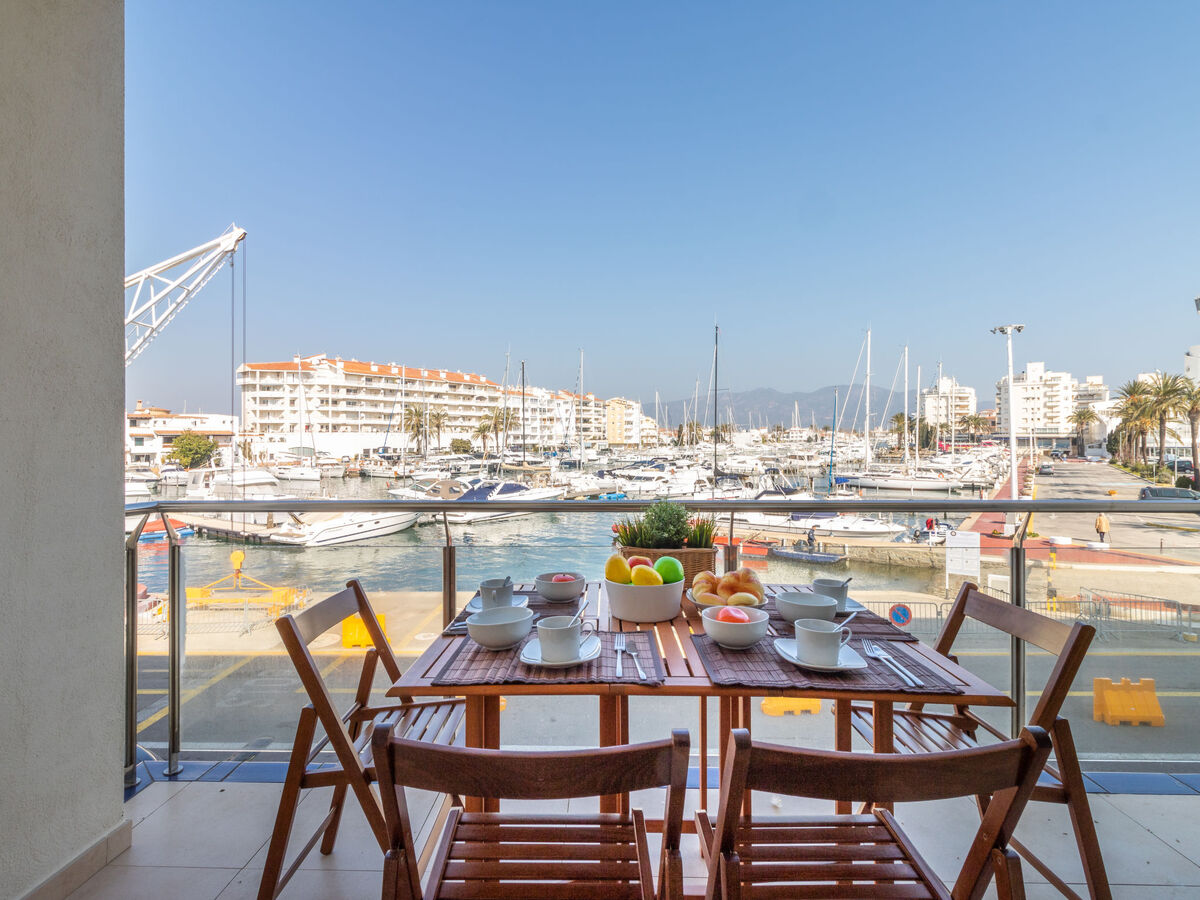 Appartement Del Port, vue canal à Empuriabrava - Photo 6