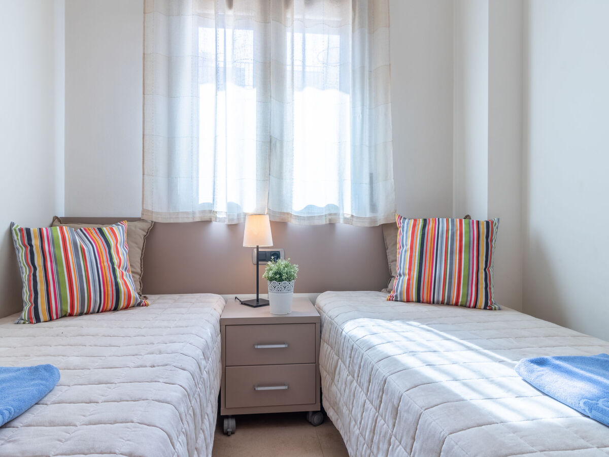 Appartement Del Port, vue canal à Empuriabrava - Photo 11
