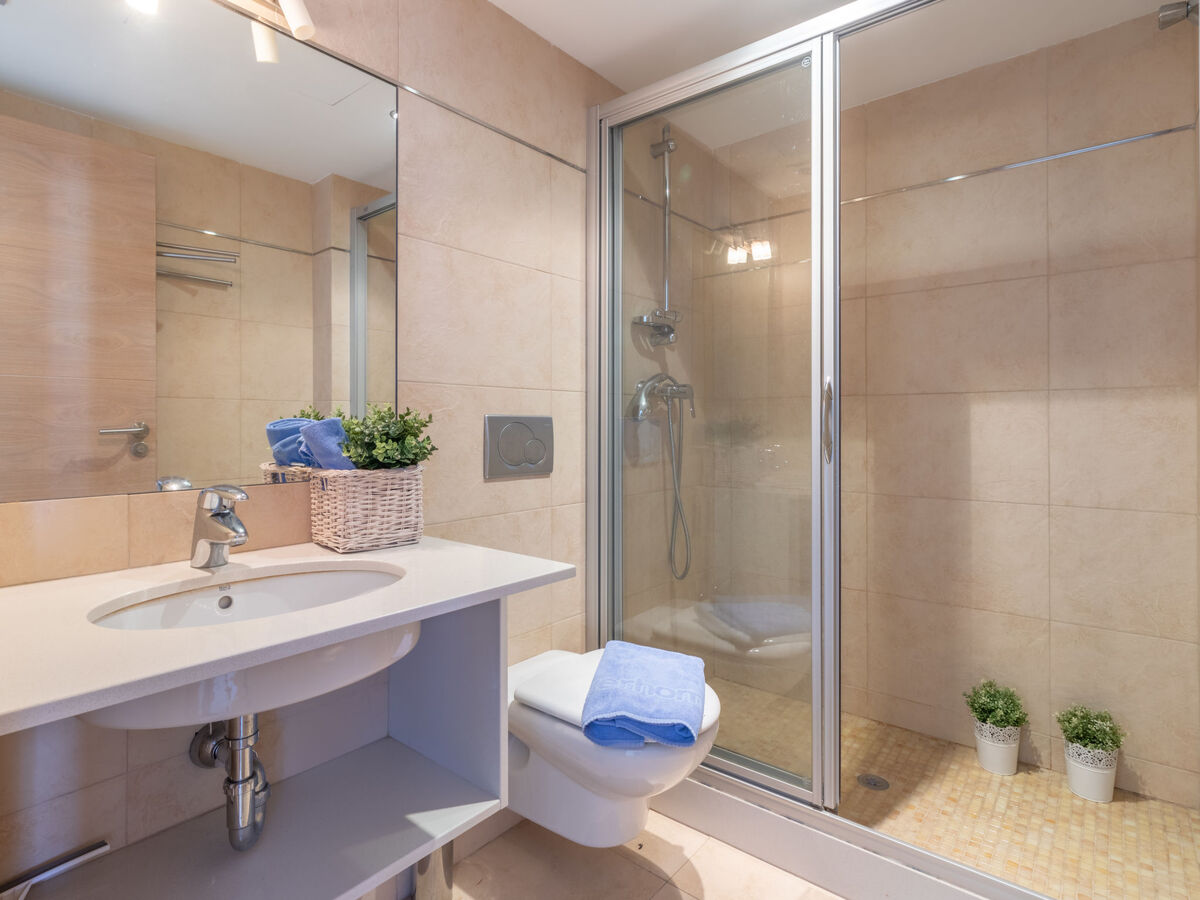 Appartement Del Port, vue canal à Empuriabrava - Photo 13