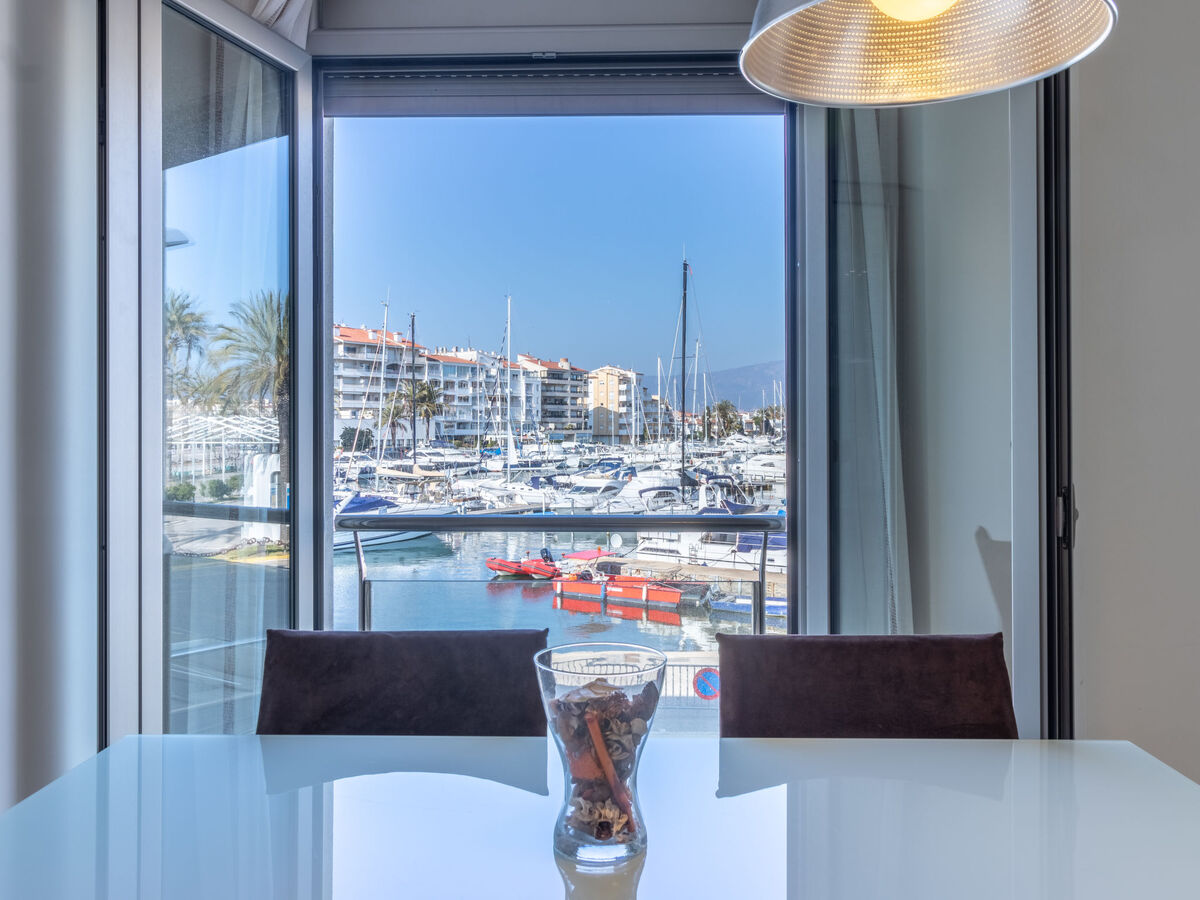 Appartement Del Port vue canal à Empuriabrava - Photo 11