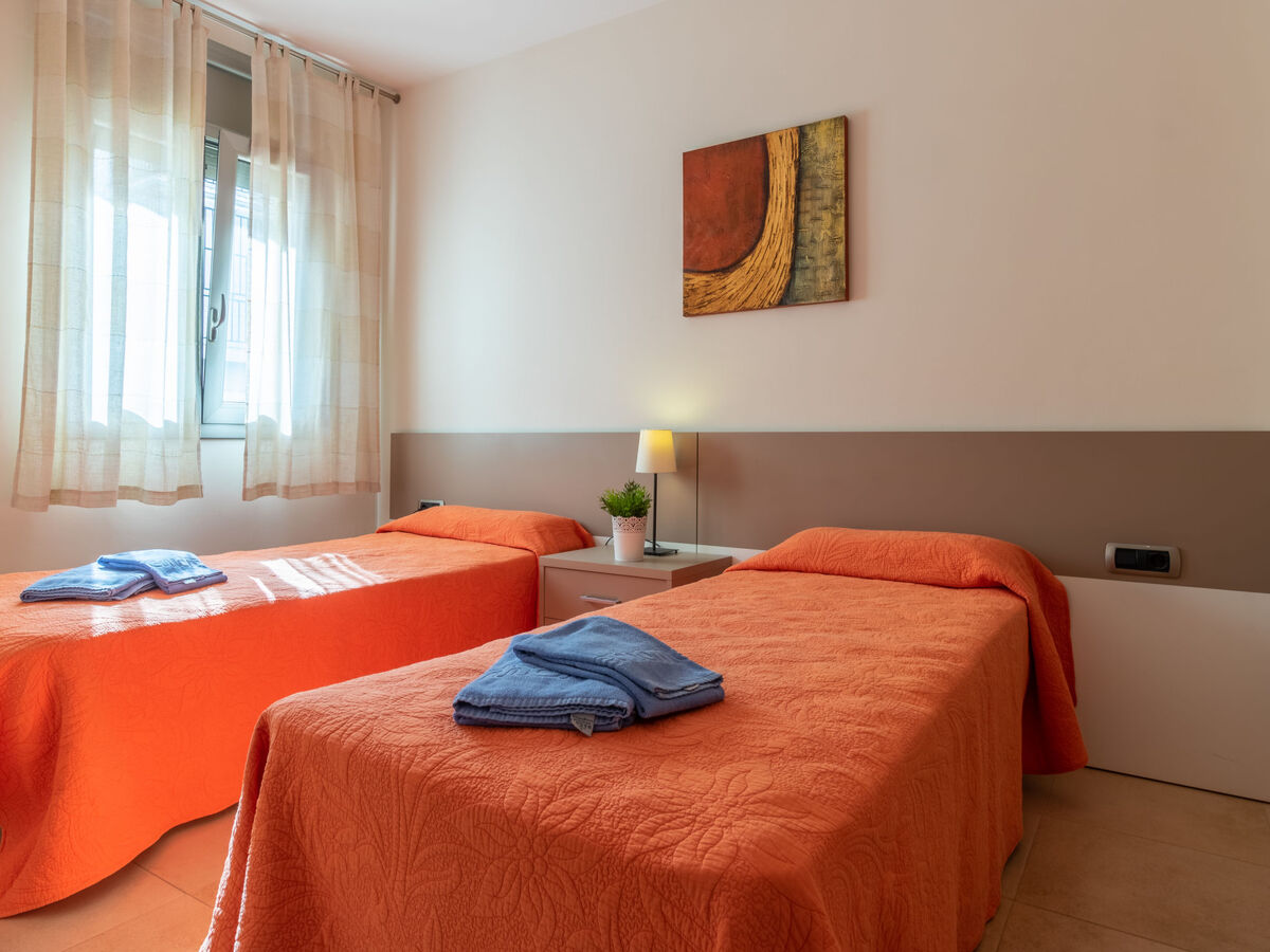 Appartement Del Port vue canal à Empuriabrava - Photo 12