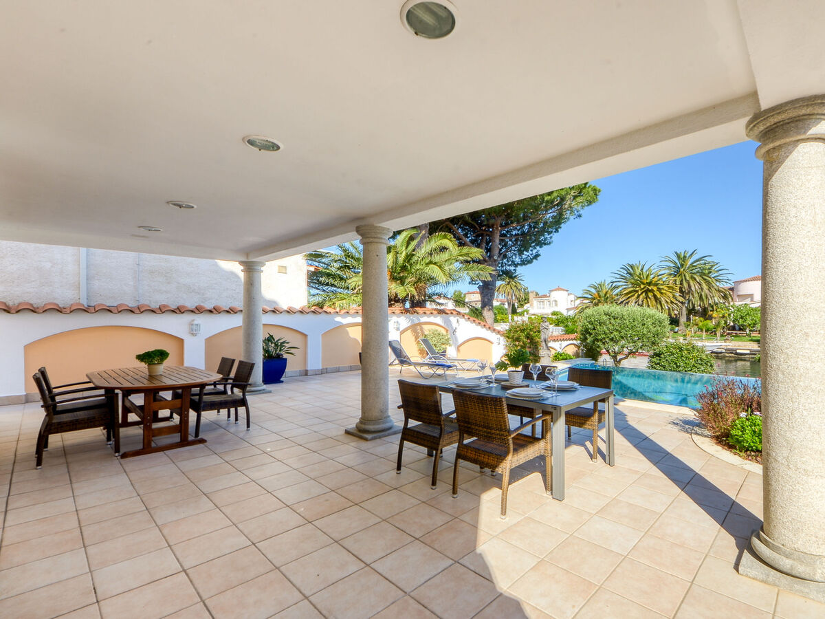 Maison avec piscine et accès canal à Empuriabrava - Photo 34