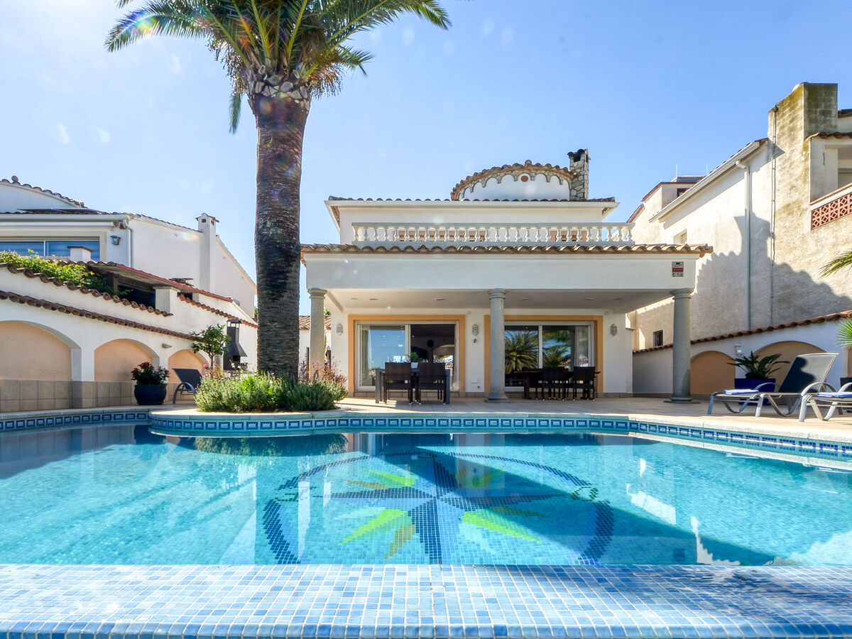 Maison avec piscine et accès canal à Empuriabrava - Photo 35