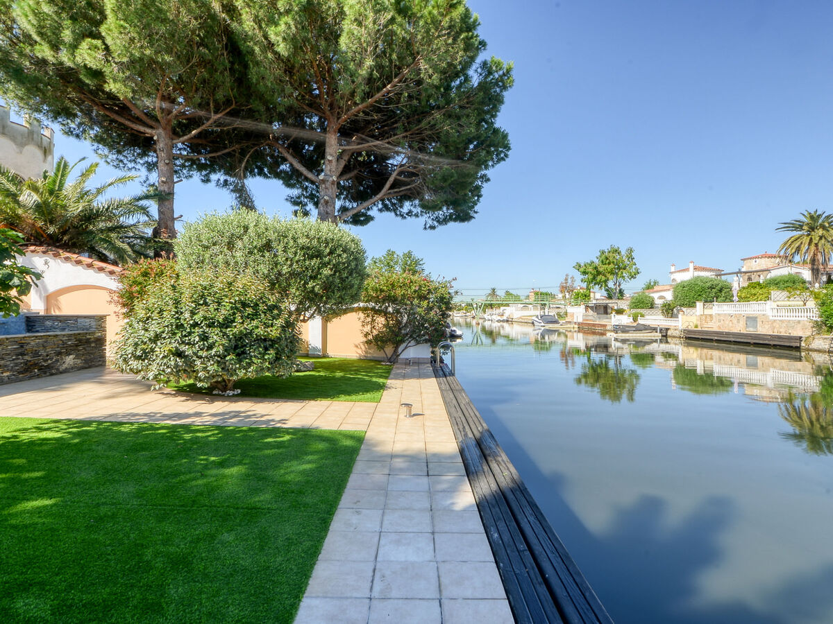 Maison avec piscine et accès canal à Empuriabrava - Photo 42