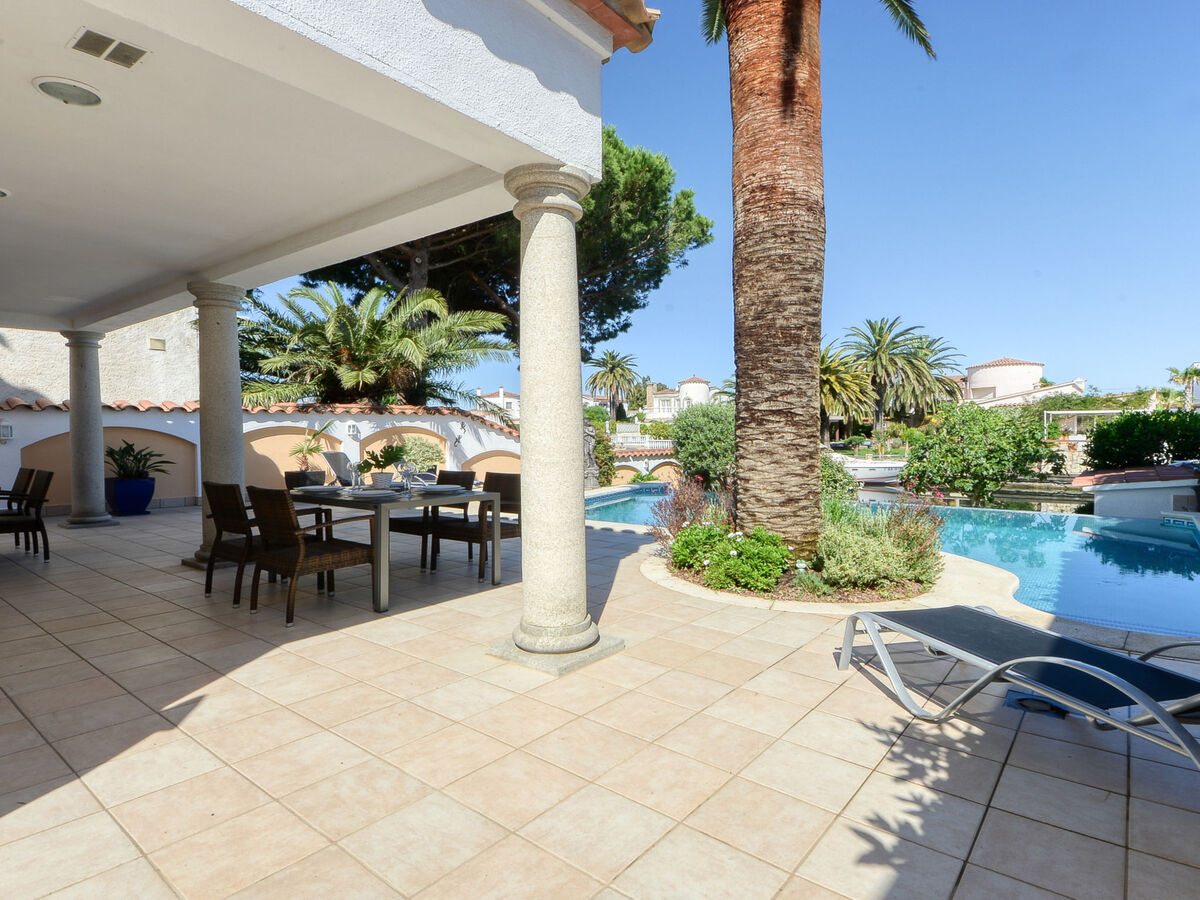 Maison avec piscine et accès canal à Empuriabrava - Photo 47