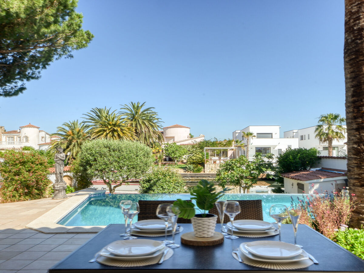 Maison avec piscine et accès canal à Empuriabrava - Photo 48