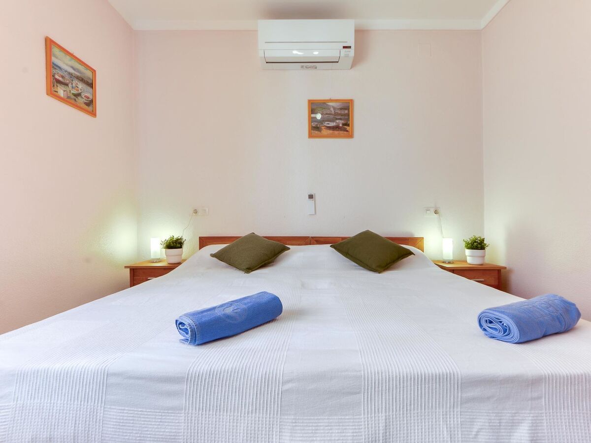 Maison Requesens, 2 chambres à 450 m de la plage - Photo 12