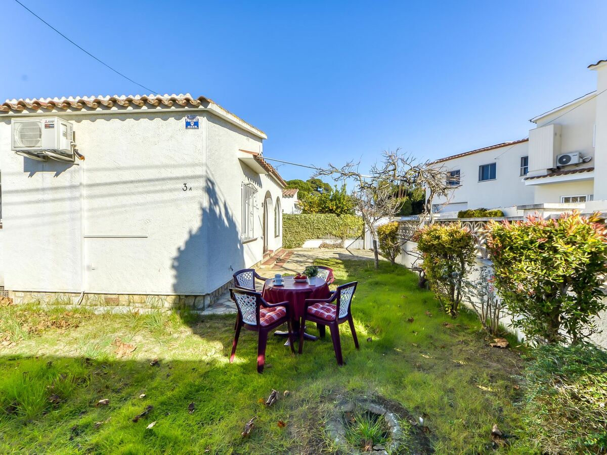 Maison Requesens, 2 chambres à 450 m de la plage - Photo 17