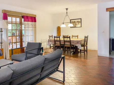 Maison Hermine à L'Escala, jardin de 1 000 m² et terrasse : photo 8
