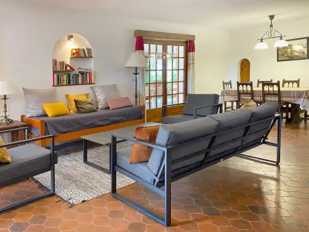 Maison Hermine à L'Escala, jardin de 1 000 m² et terrasse : photo 9