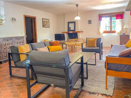 Maison Hermine à L'Escala, jardin de 1 000 m² et terrasse : photo 10