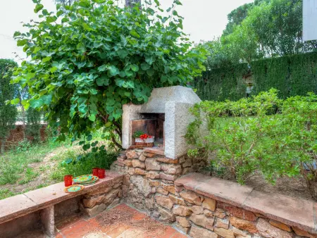 Maison Hermine à L'Escala, jardin de 1 000 m² et terrasse : photo 20