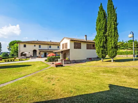 Tegola - Gîte 7 pers. à Bucine avec piscine : photo 2